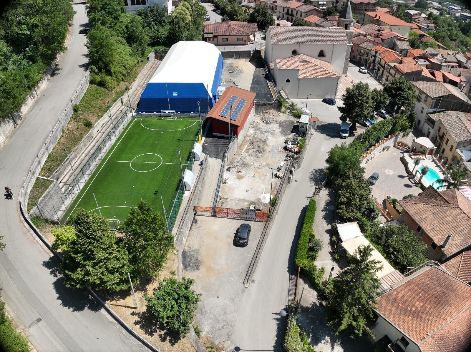 09c6ca12-b024-41ec-b533-dc3f031be166 (1)